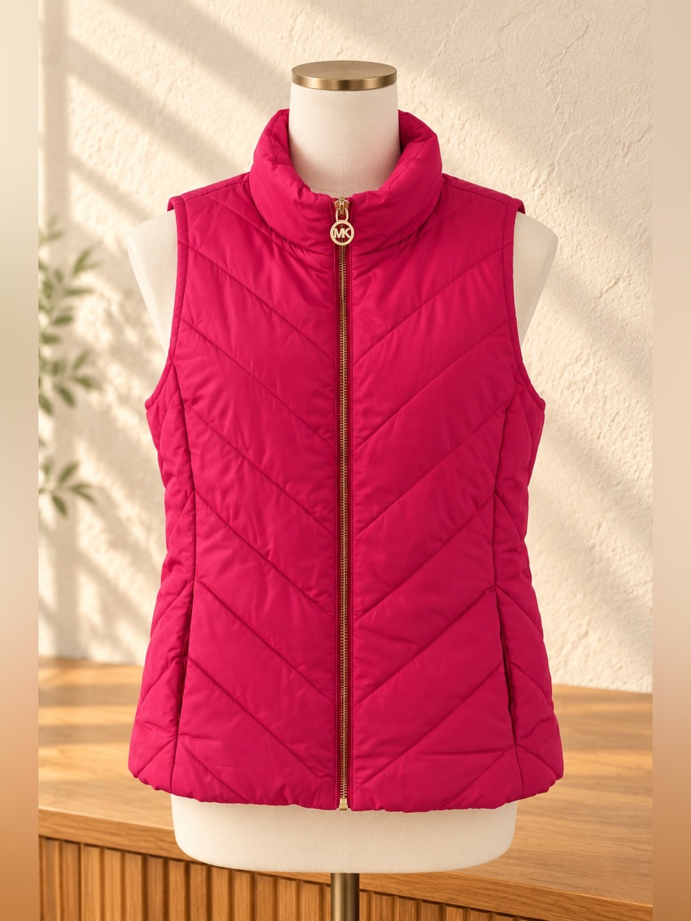 Michael Kors Fuchsia Pink Chevron Quilted Puffer Vest Women’s Medium
